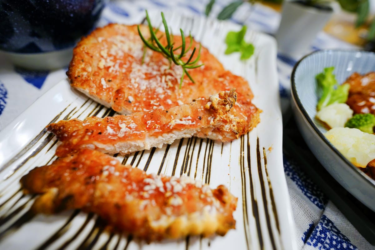 料理｜紅杉食品 生鮮料理包，大菜輕鬆上桌！椒麻雞、炒霜降牛、紅糟豬排、乾燒糖醋里肌