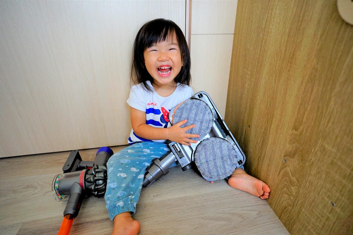 生活家電|Dyson副廠配件推薦!【ANewPow】AC71-Dyson 吸塵器用 UV 殺菌電動濕拖刷頭 我的親子育兒好幫手! - 第11張圖 生活家電|Dyson副廠配件推薦!【ANewPow】AC71-Dyson 吸塵器用 UV 殺菌電動濕拖刷頭 我的親子育兒好幫手!