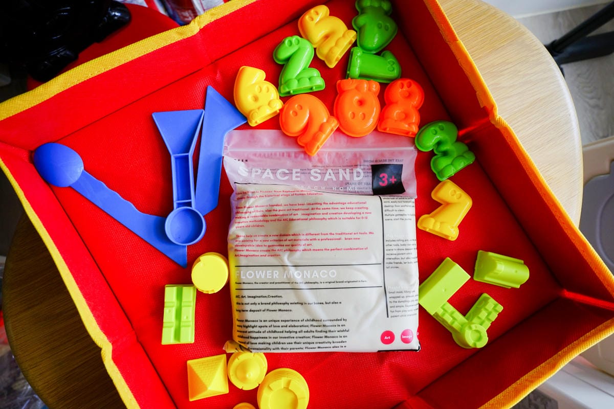 親子育兒|童心星球 英國Flower monaco趣味星空沙 把沙坑搬回家!比動力沙更好整理的無毒環保星空沙~ - 第5張圖 親子育兒|童心星球 英國Flower monaco趣味星空沙 把沙坑搬回家!比動力沙更好整理的無毒環保星空沙~