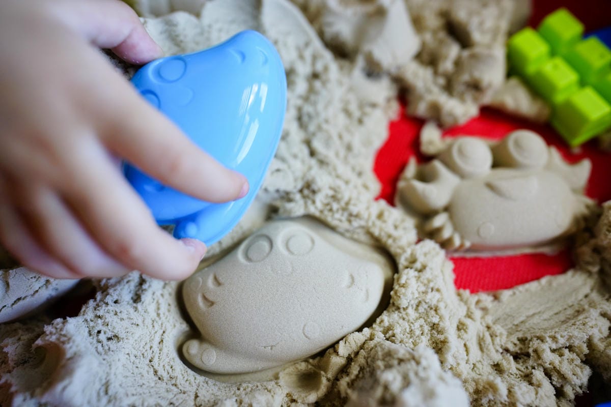 親子育兒|童心星球 英國Flower monaco趣味星空沙 把沙坑搬回家!比動力沙更好整理的無毒環保星空沙~ - 第26張圖 親子育兒|童心星球 英國Flower monaco趣味星空沙 把沙坑搬回家!比動力沙更好整理的無毒環保星空沙~