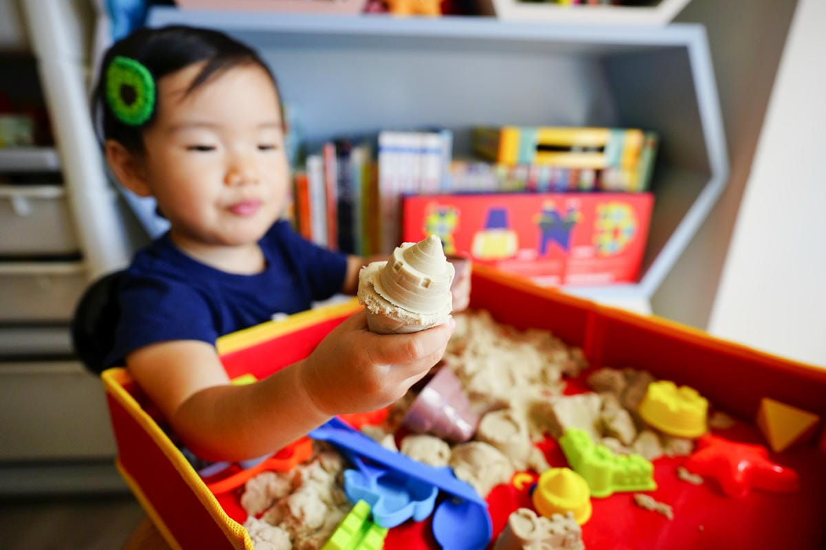 親子育兒|童心星球 英國Flower monaco趣味星空沙 把沙坑搬回家!比動力沙更好整理的無毒環保星空沙~ - 第12張圖 親子育兒|童心星球 英國Flower monaco趣味星空沙 把沙坑搬回家!比動力沙更好整理的無毒環保星空沙~