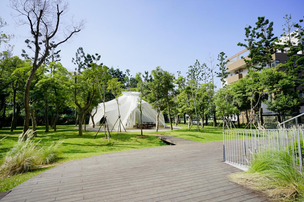 桃園景點｜桃園觀光工廠推薦！雄獅文具 想像力製造所 愛畫畫小朋友的天堂、親子DIY體驗 桃園親子旅遊景點、室內雨備景點推薦！