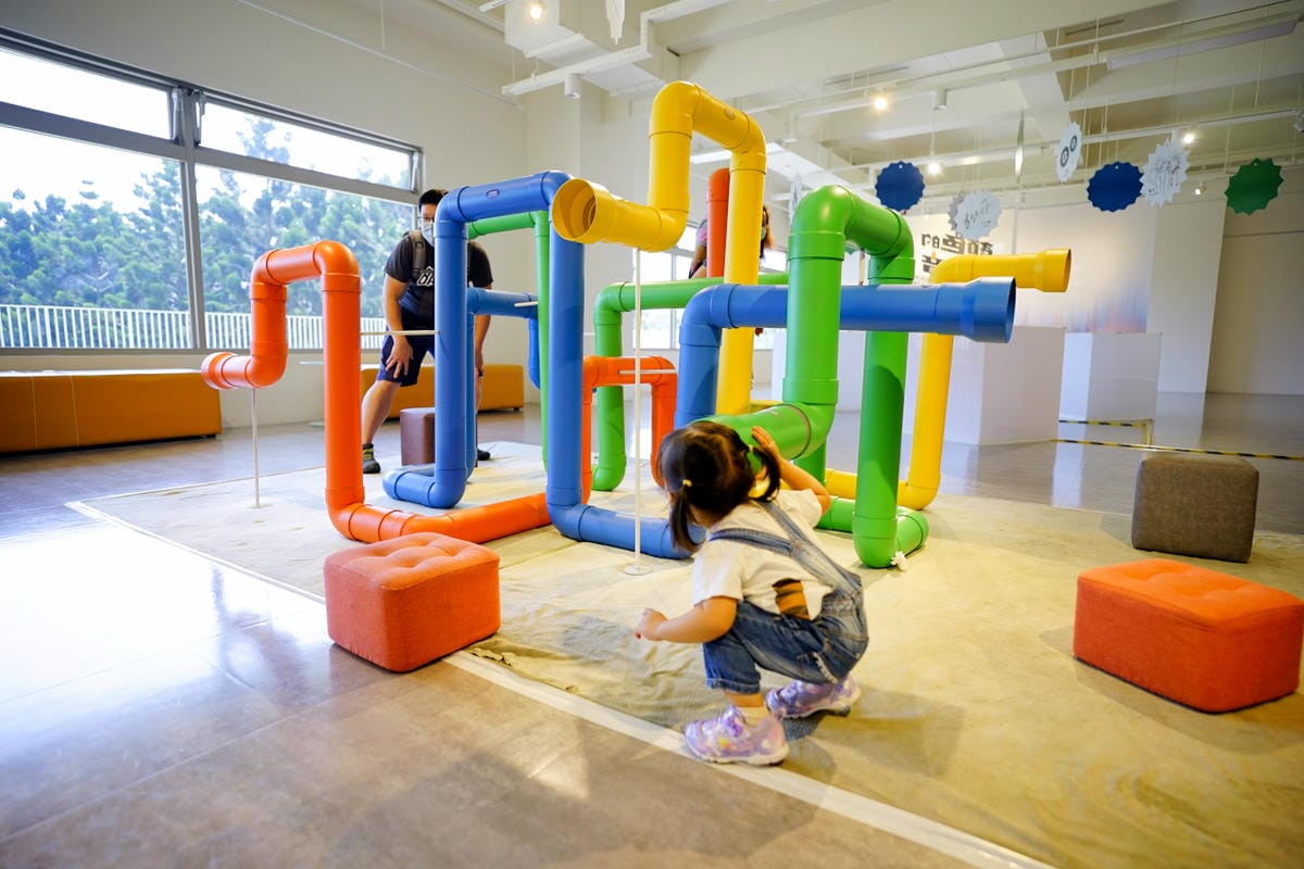 桃園景點｜桃園觀光工廠推薦！雄獅文具 想像力製造所 愛畫畫小朋友的天堂、親子DIY體驗 桃園親子旅遊景點、室內雨備景點推薦！