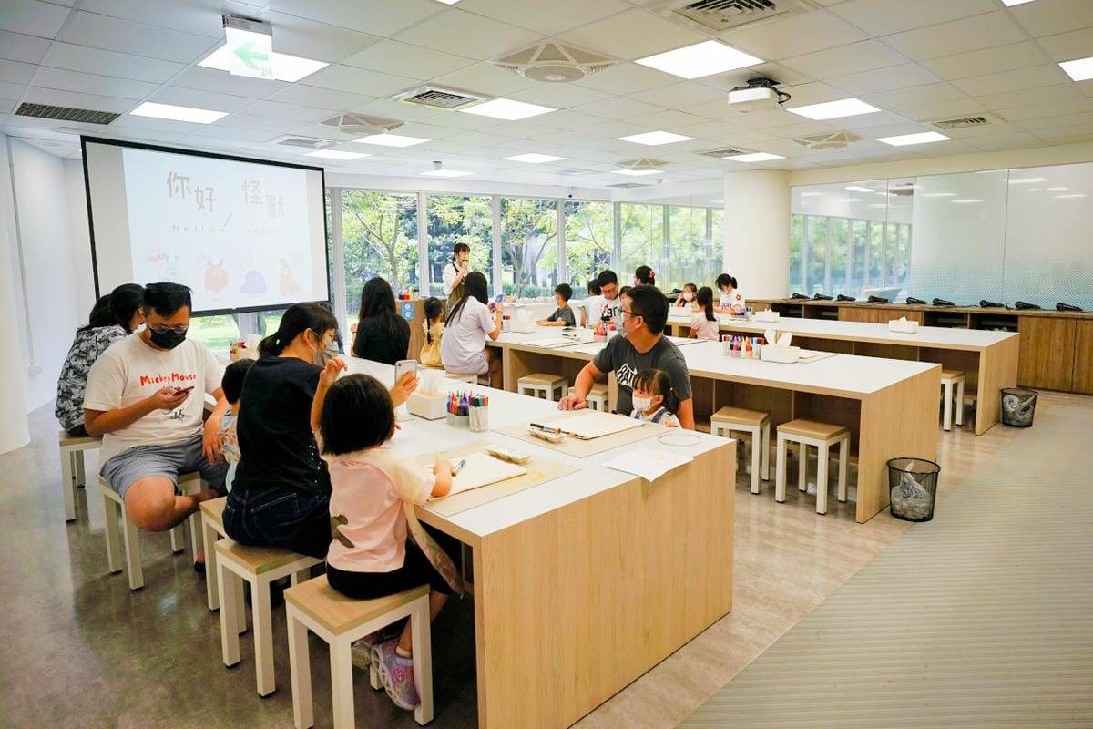 桃園景點｜桃園觀光工廠推薦！雄獅文具 想像力製造所 愛畫畫小朋友的天堂、親子DIY體驗 桃園親子旅遊景點、室內雨備景點推薦！