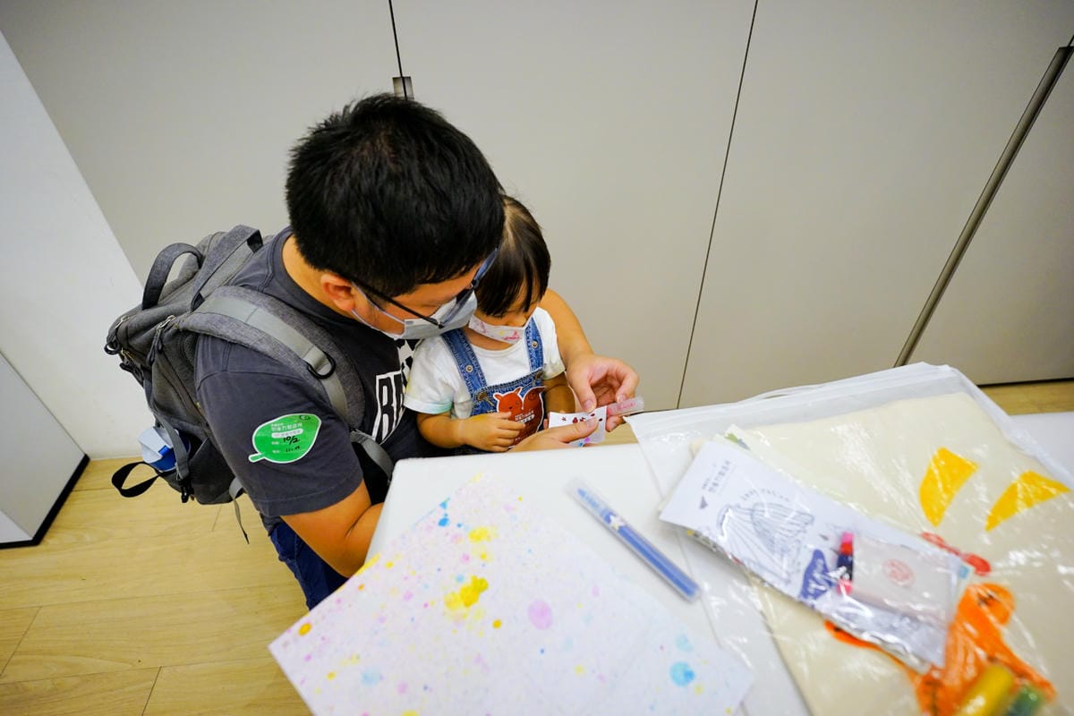 桃園景點｜桃園觀光工廠推薦！雄獅文具 想像力製造所 愛畫畫小朋友的天堂、親子DIY體驗 桃園親子旅遊景點、室內雨備景點推薦！