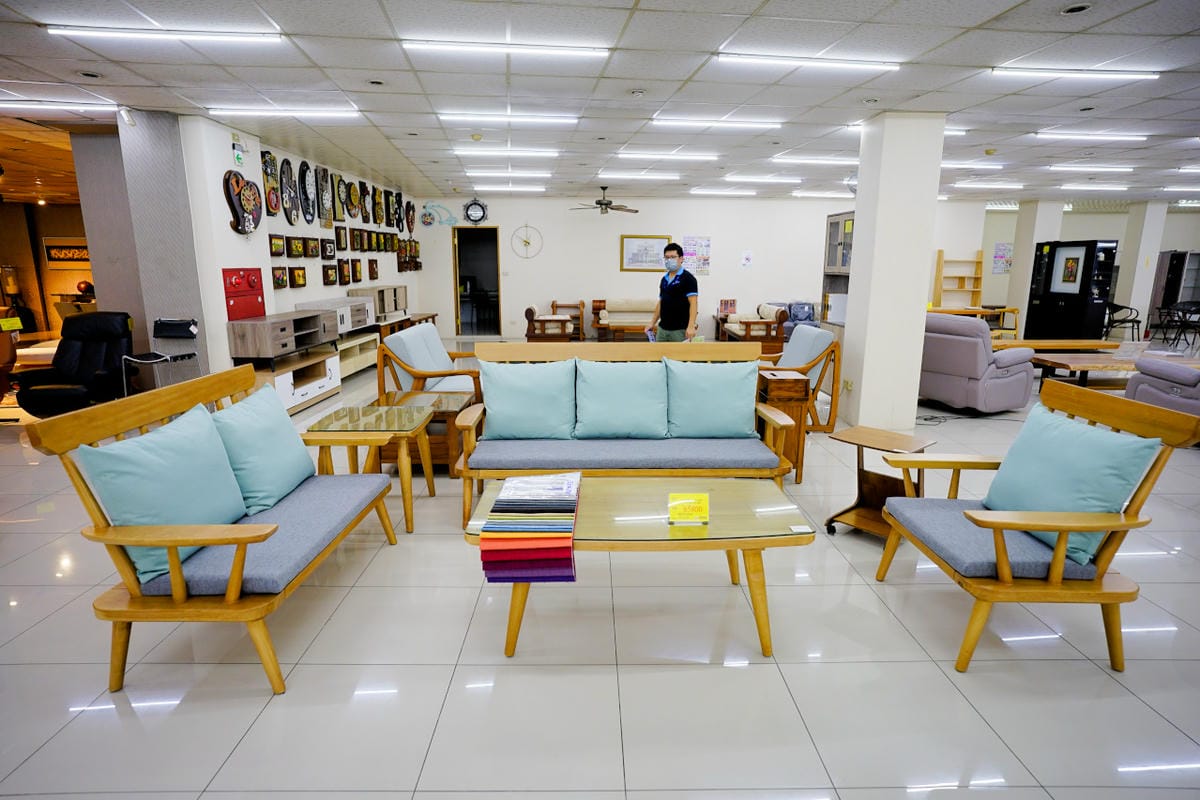 桃園家具|德新傢俱 龜山店 桃園龜山家具行推薦!千坪賣場超好逛,沙發、床墊、櫥櫃通通有,讓你一站式購足所有家具~ - 第28張圖 桃園家具|德新傢俱 龜山店 桃園龜山家具行推薦!千坪賣場超好逛,沙發、床墊、櫥櫃通通有,讓你一站式購足所有家具~