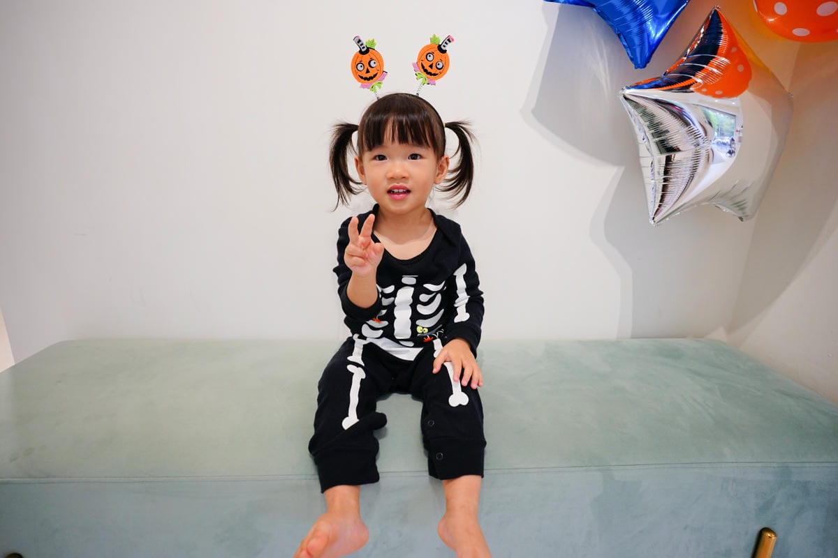 親子育兒｜hi kidsroom 嗨有趣 台北親子遊戲課程推薦！韓式主題水彩&故事引導球池尋寶探險