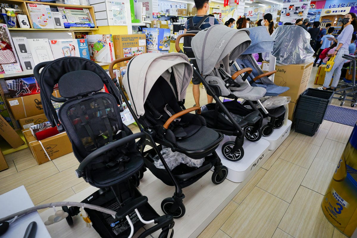 親子育兒|台中太平 嬰兒寶 婦嬰用品專賣店 台中最便宜的婦嬰用品店推薦!孕婦、新手爸媽必逛推薦~ - 第13張圖 親子育兒|台中太平 嬰兒寶 婦嬰用品專賣店 台中最便宜的婦嬰用品店推薦!孕婦、新手爸媽必逛推薦~
