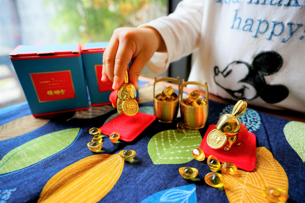 居家擺飾|2023招財小物推薦!台灣職人皮革品牌 STORY Leather 純手工客製化皮件與大甲鎮瀾宮聯名『聚財兔』 - 第12張圖 居家擺飾|2023招財小物推薦!台灣職人皮革品牌 STORY Leather 純手工客製化皮件與大甲鎮瀾宮聯名『聚財兔』