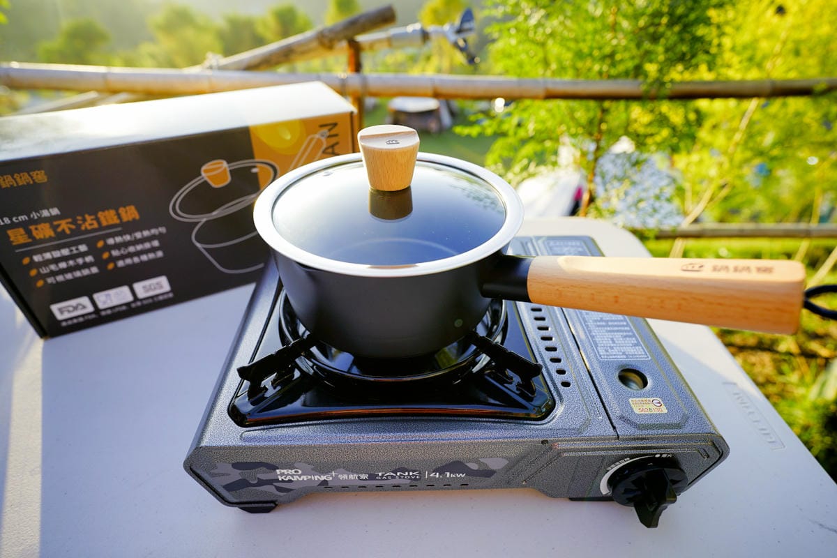 露營用品|鍋鍋窖 星礦不沾鍋-18公分小湯鍋 露營懶人料理食譜推薦! - 第4張圖 露營用品|鍋鍋窖 星礦不沾鍋-18公分小湯鍋 露營懶人料理食譜推薦!