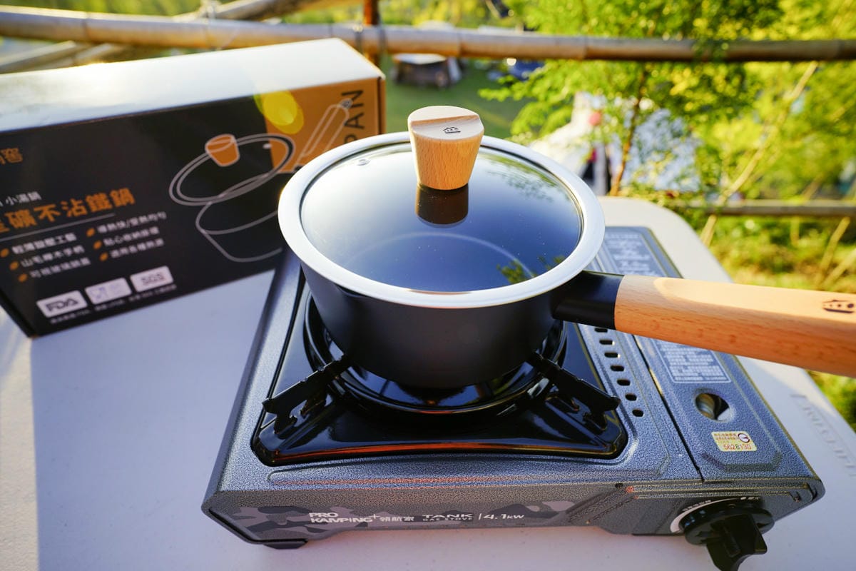 露營用品|鍋鍋窖 星礦不沾鍋-18公分小湯鍋 露營懶人料理食譜推薦! - 第7張圖 露營用品|鍋鍋窖 星礦不沾鍋-18公分小湯鍋 露營懶人料理食譜推薦!