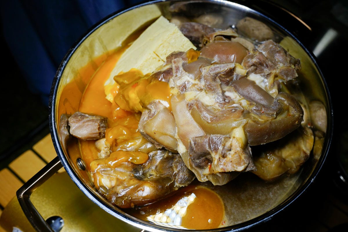 料理|露營美食推薦!土羊哥羊肉爐 露營必備羊肉爐、冬季進補羊肉爐 火鍋湯底料理包宅配推薦!超美味羊肉丸子、羊腳筋 還不趕快買起來~ - 第1張圖 料理|露營美食推薦!土羊哥羊肉爐 露營必備羊肉爐、冬季進補羊肉爐 火鍋湯底料理包宅配推薦!超美味羊肉丸子、羊腳筋 還不趕快買起來~