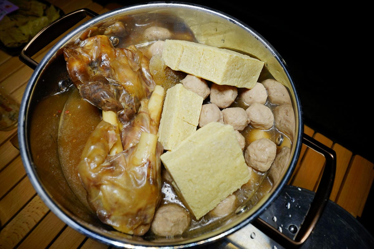料理|露營美食推薦!土羊哥羊肉爐 露營必備羊肉爐、冬季進補羊肉爐 火鍋湯底料理包宅配推薦!超美味羊肉丸子、羊腳筋 還不趕快買起來~ - 第11張圖 料理|露營美食推薦!土羊哥羊肉爐 露營必備羊肉爐、冬季進補羊肉爐 火鍋湯底料理包宅配推薦!超美味羊肉丸子、羊腳筋 還不趕快買起來~