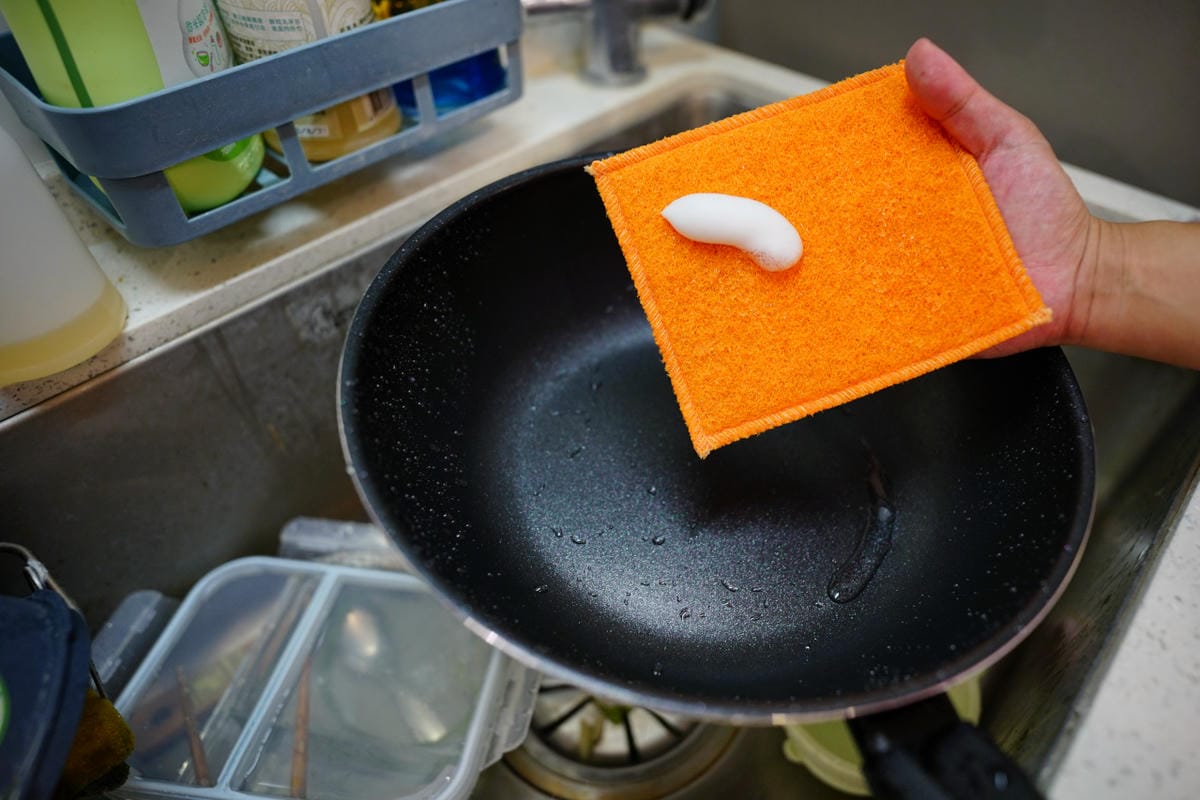 生活用品|我的居家魔法師 掃除專家品牌-魔乾 擦拭布(抹布)推薦!超強吸水性、不留水垢水漬、除塵耐用 - 第8張圖 生活用品|我的居家魔法師 掃除專家品牌-魔乾 擦拭布(抹布)推薦!超強吸水性、不留水垢水漬、除塵耐用