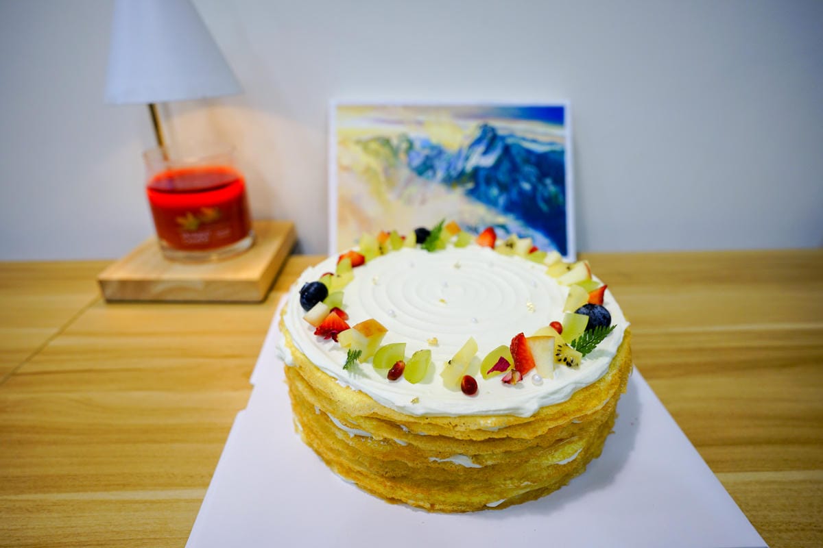 生日蛋糕｜新北三重 4k手作烘焙 經典乳酪蛋糕、新品千層岩燒奶霜蛋糕 生日蛋糕宅配推薦！
