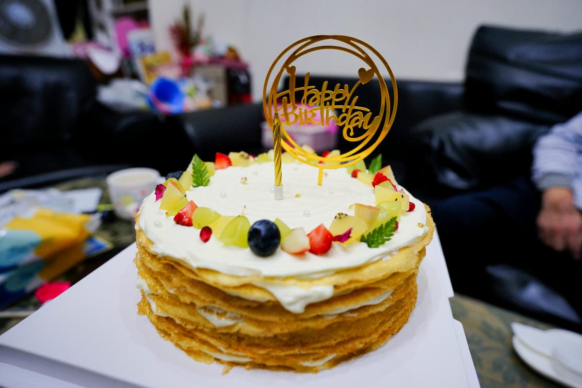 生日蛋糕｜新北三重 4k手作烘焙 經典乳酪蛋糕、新品千層岩燒奶霜蛋糕 生日蛋糕宅配推薦！
