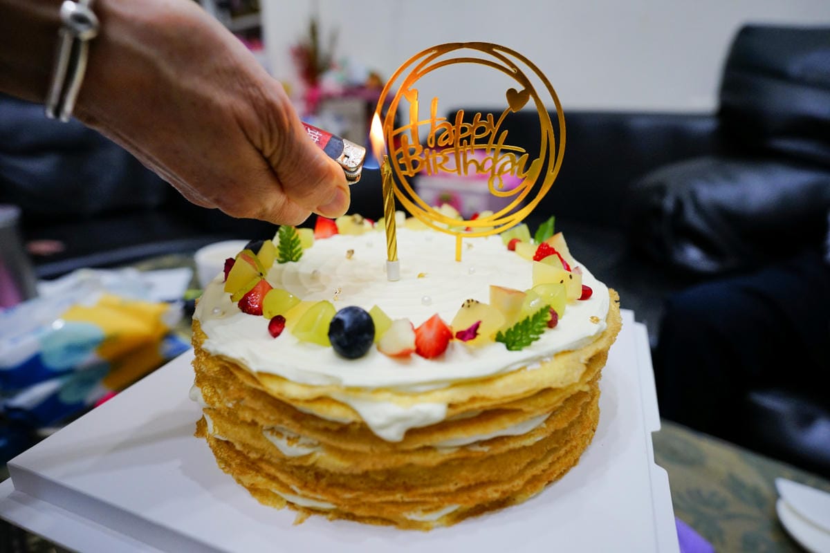 生日蛋糕｜新北三重 4k手作烘焙 經典乳酪蛋糕、新品千層岩燒奶霜蛋糕 生日蛋糕宅配推薦！