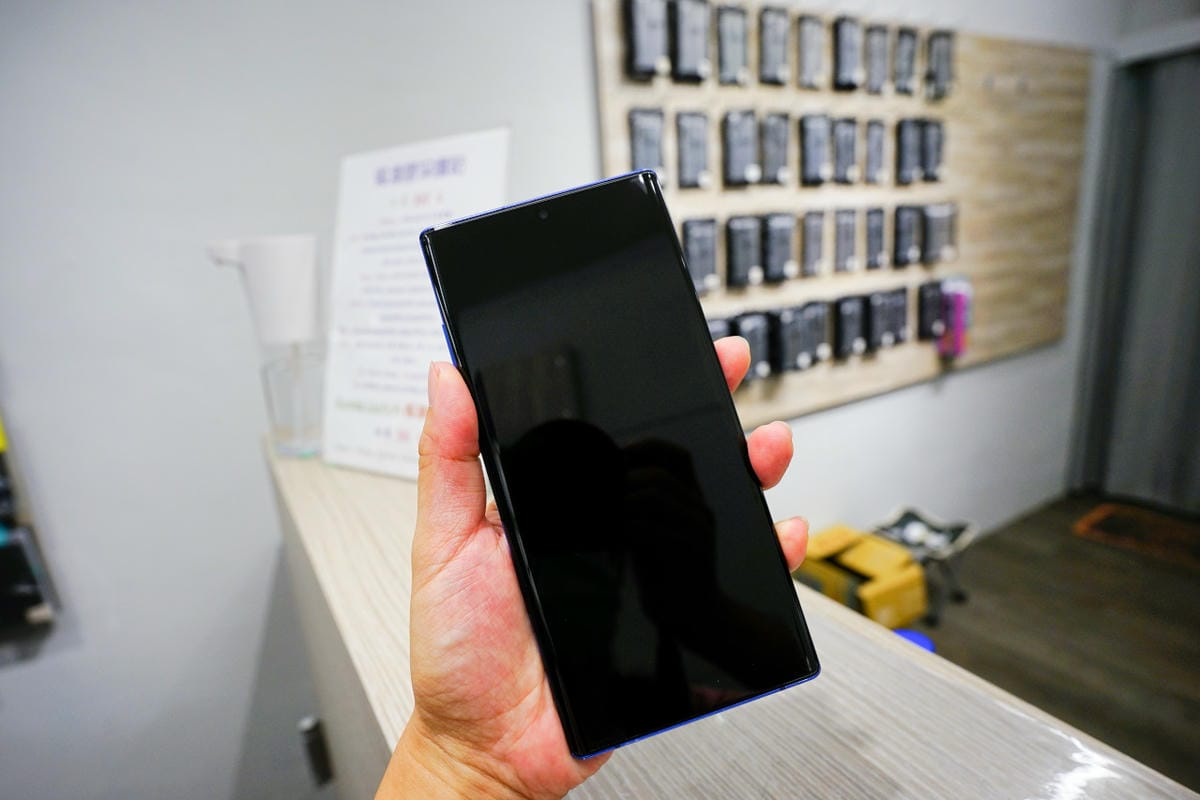 手機周邊｜樹林手機保護貼推薦！京展包膜（樹林店） 三星Note10+果凍膠玻璃貼 享有保固服務