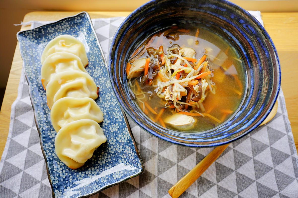 料理|減醣料理包推薦!小宅食袋 低卡減醣湯料理包 加熱即食低卡減脂餐,適合減醣者食用~ - 第12張圖 料理|減醣料理包推薦!小宅食袋 低卡減醣湯料理包 加熱即食低卡減脂餐,適合減醣者食用~