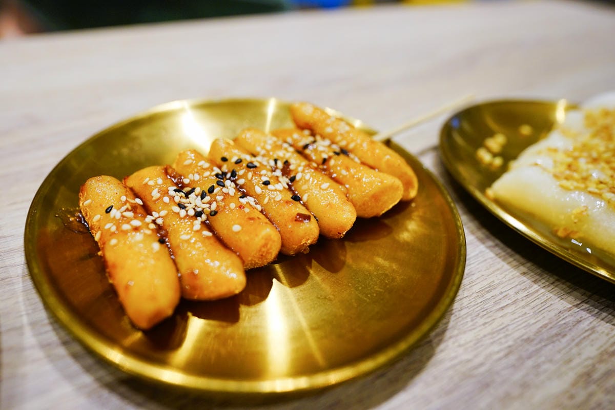 新北食記｜咚雞咚雞韓式炸雞（樹林秀泰店） 秀泰生活樹林店美食街餐廳推薦！烤肉飯超好吃~
