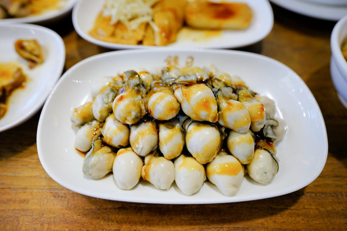 台北食記|台北米其林必比登推薦美食!雙月食品社(青島店) 燉雞湯跟滷味都超好吃阿~ - 第27張圖 台北食記|台北米其林必比登推薦美食!雙月食品社(青島店) 燉雞湯跟滷味都超好吃阿~