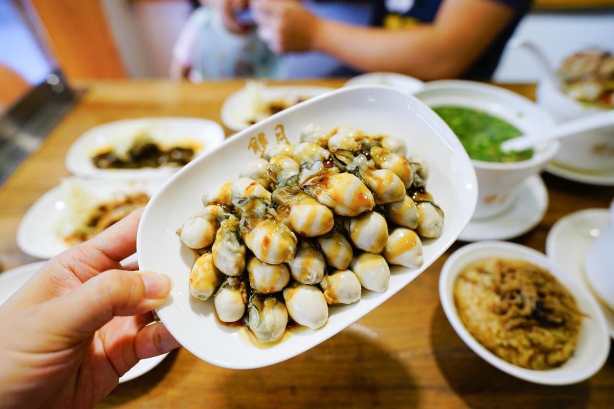 台北食記|台北米其林必比登推薦美食!雙月食品社(青島店) 燉雞湯跟滷味都超好吃阿~ - 第29張圖 台北食記|台北米其林必比登推薦美食!雙月食品社(青島店) 燉雞湯跟滷味都超好吃阿~