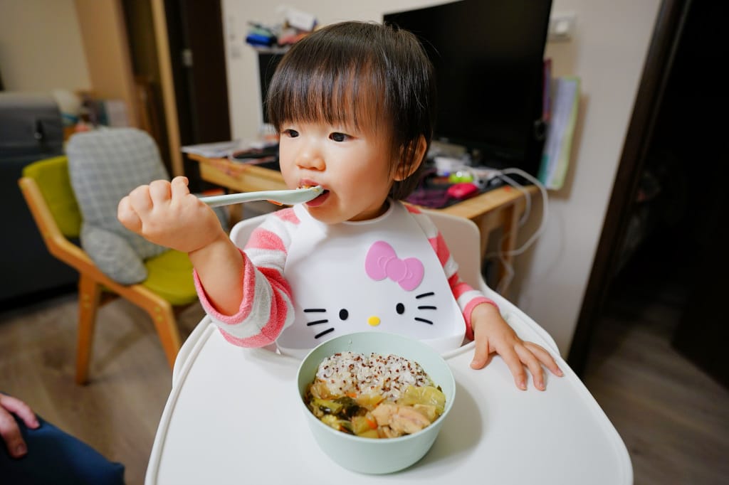 育兒分享｜1歲以上幼童食品首選推薦！童食樂 營養師所設計的無添加減鹽寶寶燴飯
