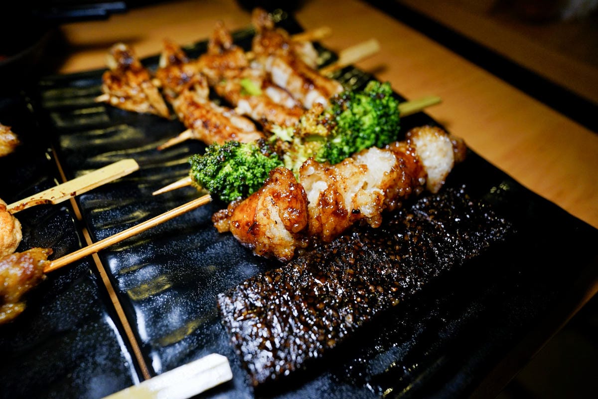 台北食記｜柒息地串燒居酒屋（長春店） 松江南京站美食推薦！下班後來個日式串燒配啤酒~