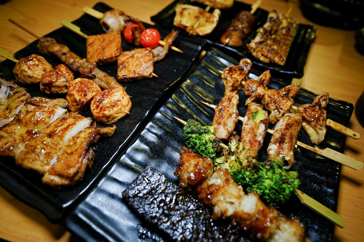 台北食記｜柒息地串燒居酒屋（長春店） 松江南京站美食推薦！下班後來個日式串燒配啤酒~