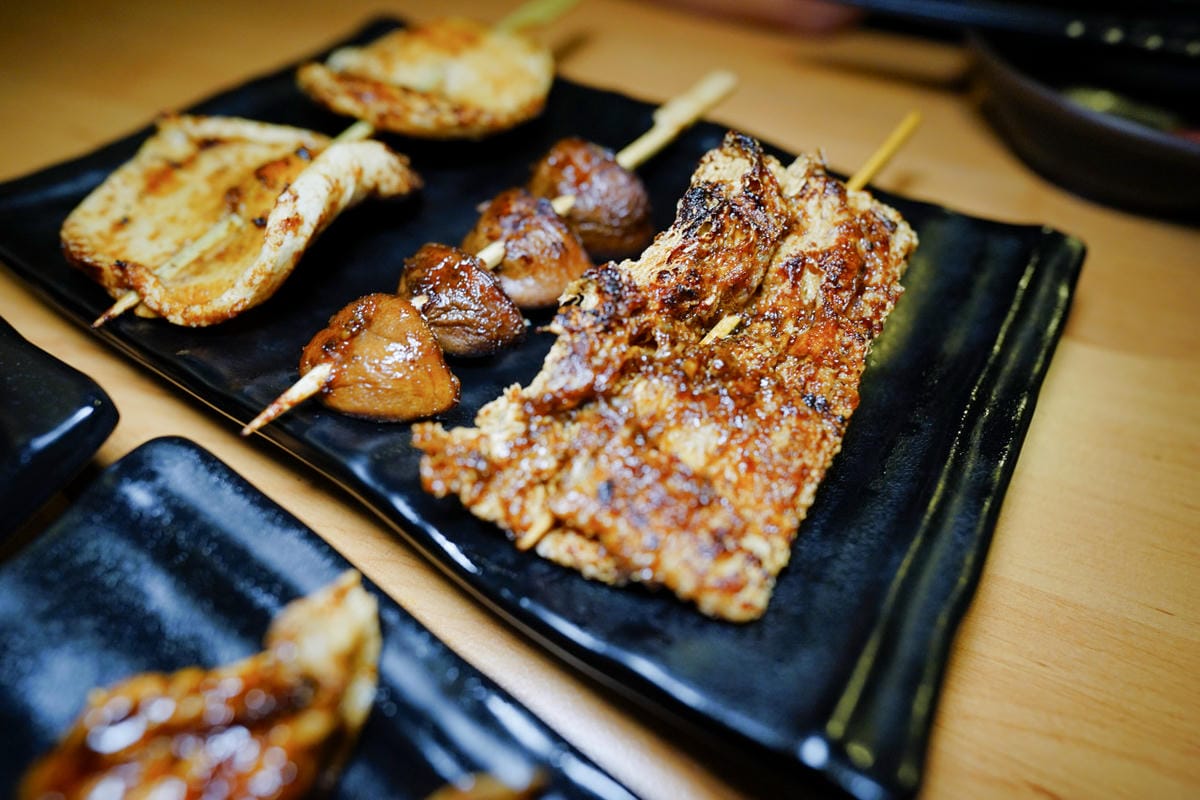 台北食記｜柒息地串燒居酒屋（長春店） 松江南京站美食推薦！下班後來個日式串燒配啤酒~