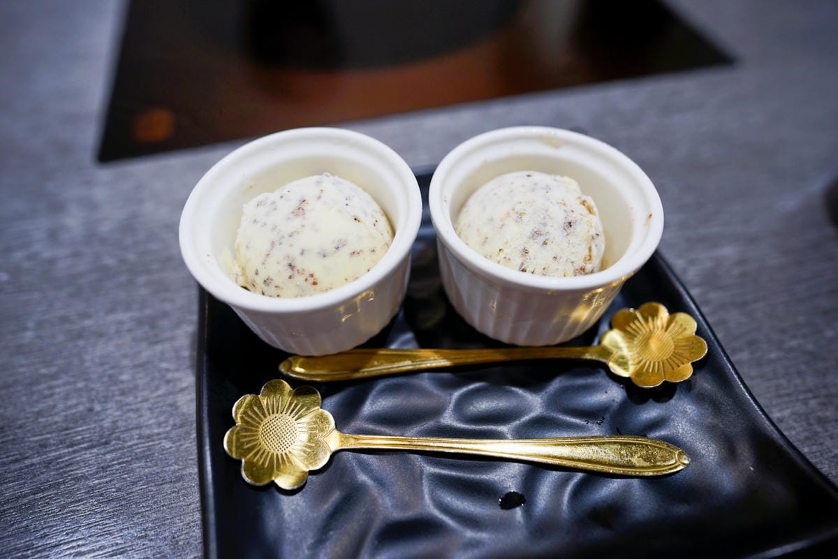 新北食記|新店火鍋推薦!汆鍋 上選鍋物(七張店) 七張捷運站巷內,高CP新鮮海陸火鍋套餐 多款特色湯底火鍋,首推松露牛奶鍋! - 第34張圖 新北食記|新店火鍋推薦!汆鍋 上選鍋物(七張店) 七張捷運站巷內,高CP新鮮海陸火鍋套餐 多款特色湯底火鍋,首推松露牛奶鍋!