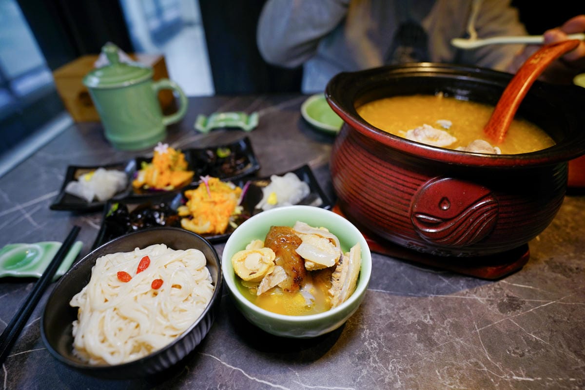 新北食記｜林口中式料理、漢方養生餐廳推薦！沉雨晴 醉在乎你的湯 鮑翅元氣養笙鍋