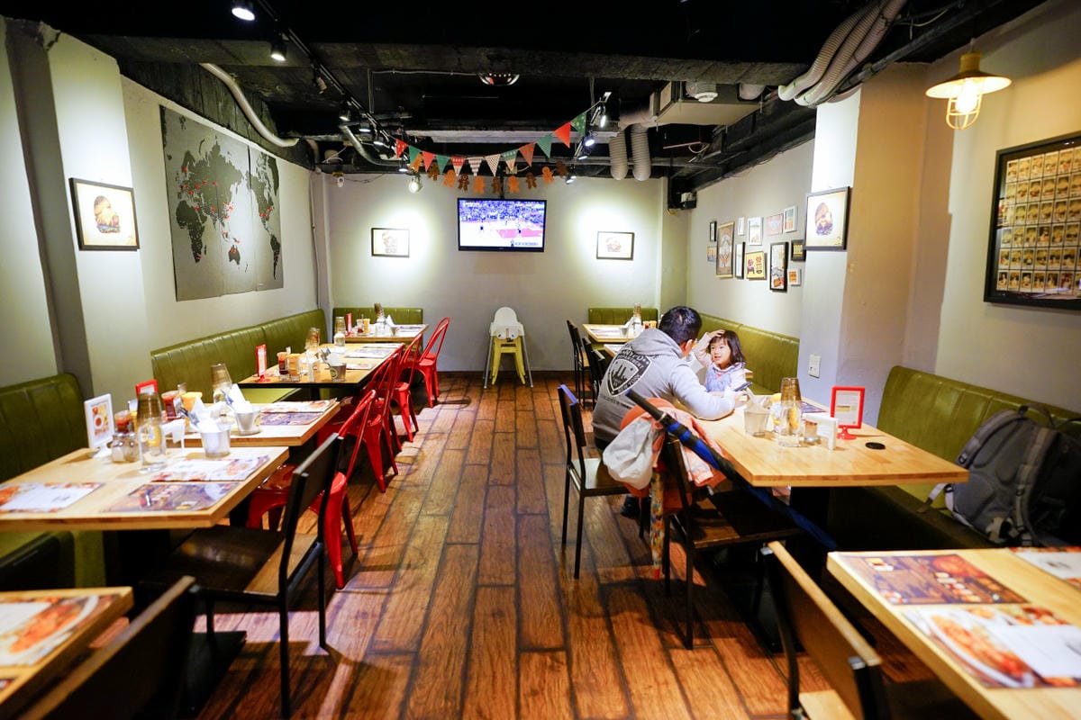 台北食記｜西門町美食推薦！Stan & Cat史丹貓美式餐廳（西門店）捷運西門站餐廳 漢堡、早午餐
