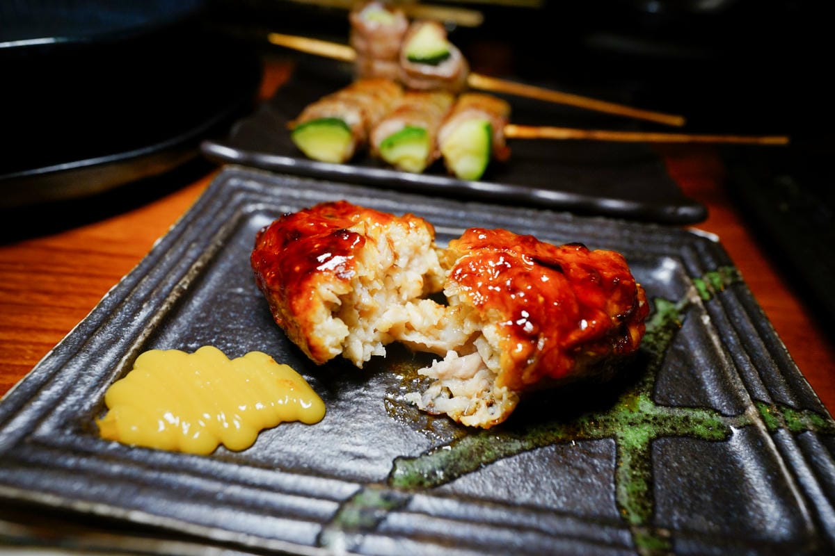 台北食記｜南京三民美食推薦！老菘田居酒屋（南京店）炭火獨門風味串燒，無雷居酒屋！