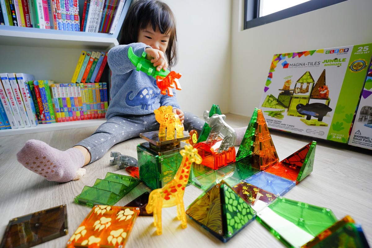 親子育兒｜孩子最想要的聖誕禮物 Magna-Tiles®磁力片 ITAI ITAI＿痛經女子最強日韓選物商品社團推薦！