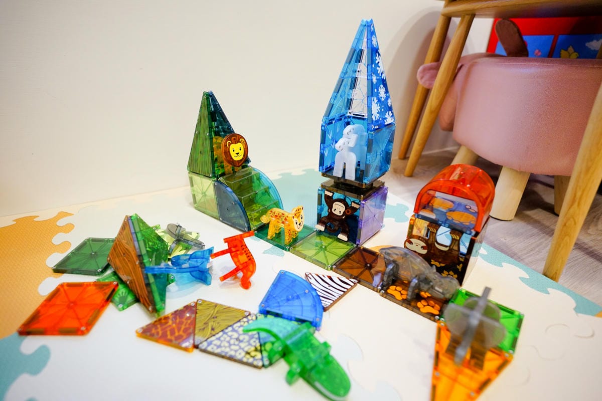 親子育兒｜孩子最想要的聖誕禮物 Magna-Tiles®磁力片 ITAI ITAI＿痛經女子最強日韓選物商品社團推薦！