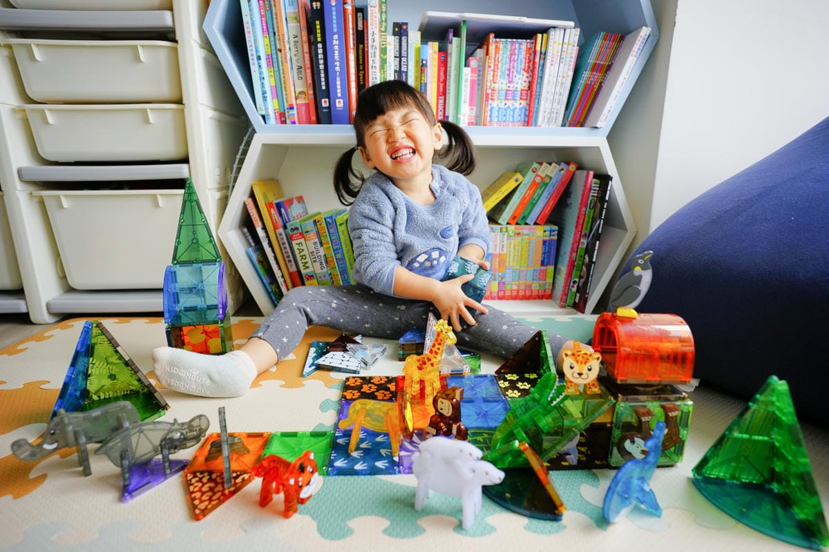 親子育兒｜孩子最想要的聖誕禮物 Magna-Tiles®磁力片 ITAI ITAI＿痛經女子最強日韓選物商品社團推薦！