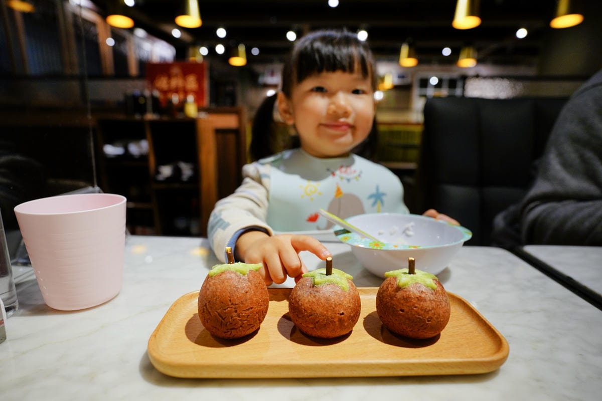 新竹食記|新竹美食港式飲茶推薦!唐點小聚(新竹巨城店)創意港點、時尚粵菜 - 第2張圖 新竹食記|新竹美食港式飲茶推薦!唐點小聚(新竹巨城店)創意港點、時尚粵菜