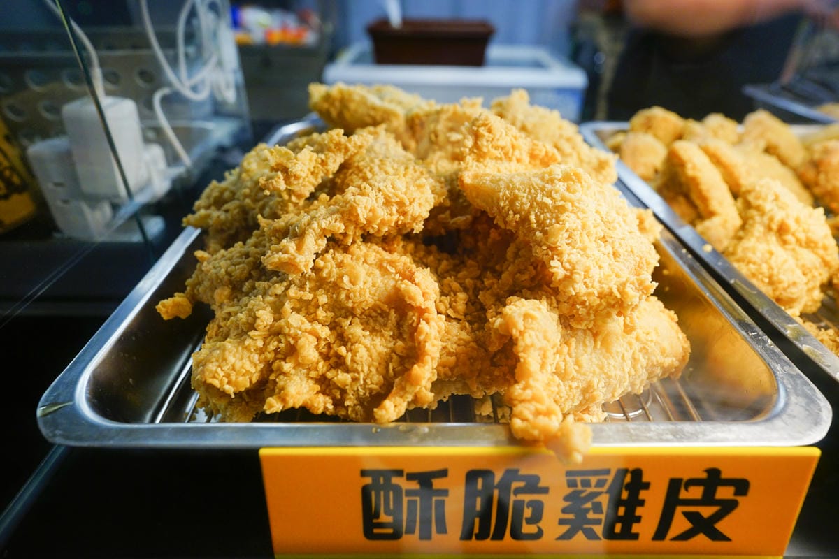 台南食記|台南好吃炸雞推薦!胖廚吮指炸雞 南紡夢時代對面大益貨櫃商店街美食推薦! - 第8張圖 台南食記|台南好吃炸雞推薦!胖廚吮指炸雞 南紡夢時代對面大益貨櫃商店街美食推薦!