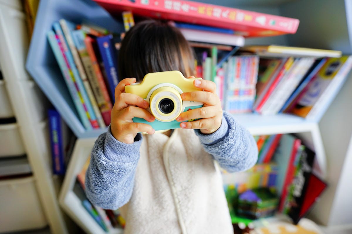 親子育兒｜3吋大螢幕觸控式兒童相機推薦！【YOMIX 優迷】寶可夢聯名款 Pokémon Wi-Fi兒童數位相機KC-1