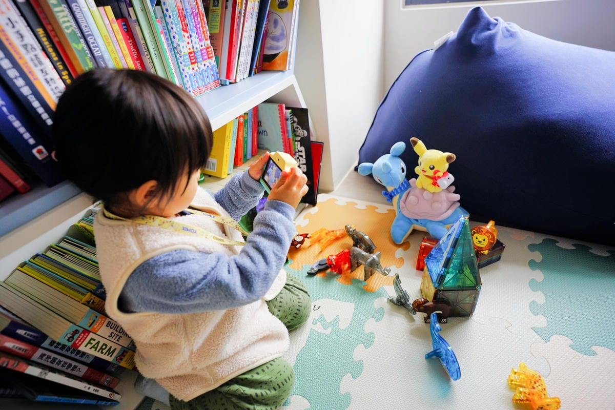 親子育兒｜3吋大螢幕觸控式兒童相機推薦！【YOMIX 優迷】寶可夢聯名款 Pokémon Wi-Fi兒童數位相機KC-1