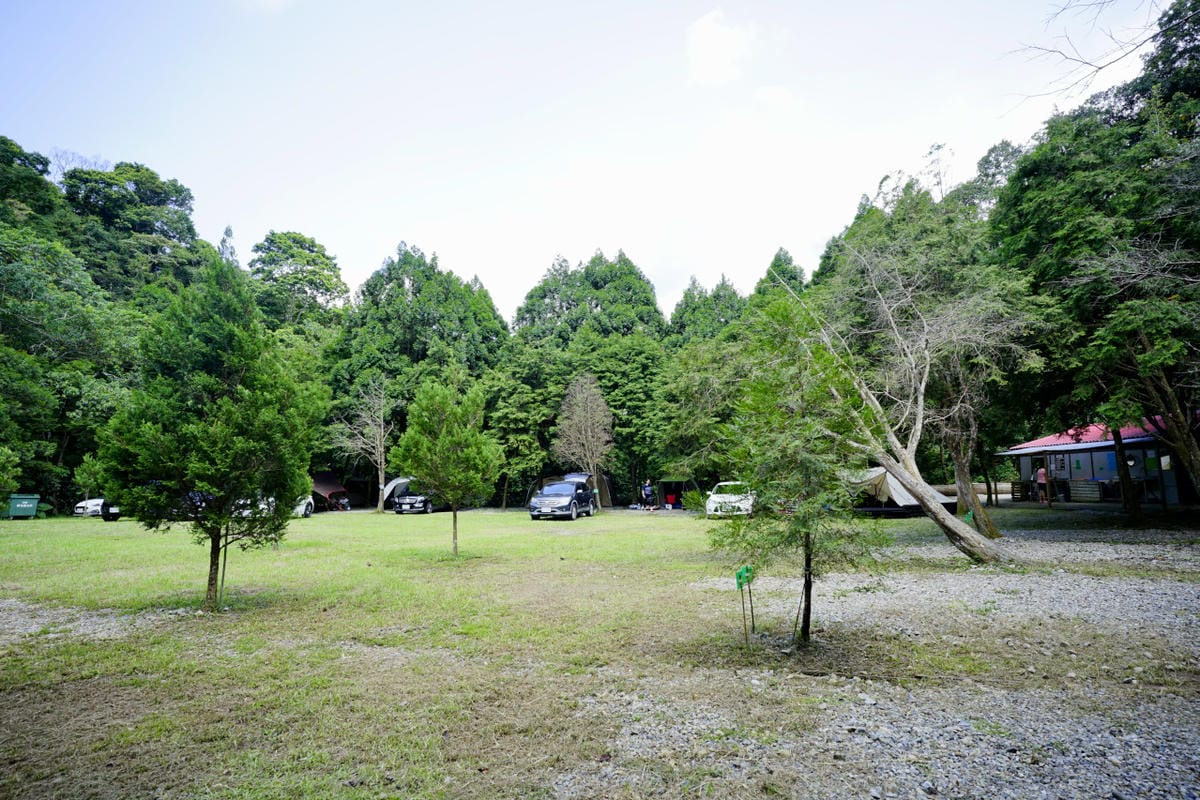 苗栗露營|森林系營地 肖楠美地 檜木林下露營! - 第3張圖 苗栗露營|森林系營地 肖楠美地 檜木林下露營!