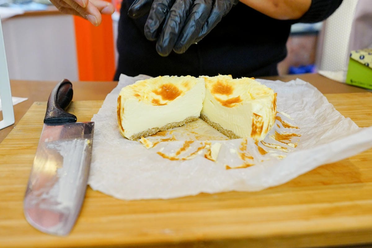 桃園食記|TGI FRIDAYS 情人節大餐!情人節還沒規劃好嗎?盤點不踩雷約會餐廳,寵愛情人的腹餓帶,想來場最浪漫的情人節,就選中壢大江購物中心! - 第40張圖 桃園食記|TGI FRIDAYS 情人節大餐!情人節還沒規劃好嗎?盤點不踩雷約會餐廳,寵愛情人的腹餓帶,想來場最浪漫的情人節,就選中壢大江購物中心!