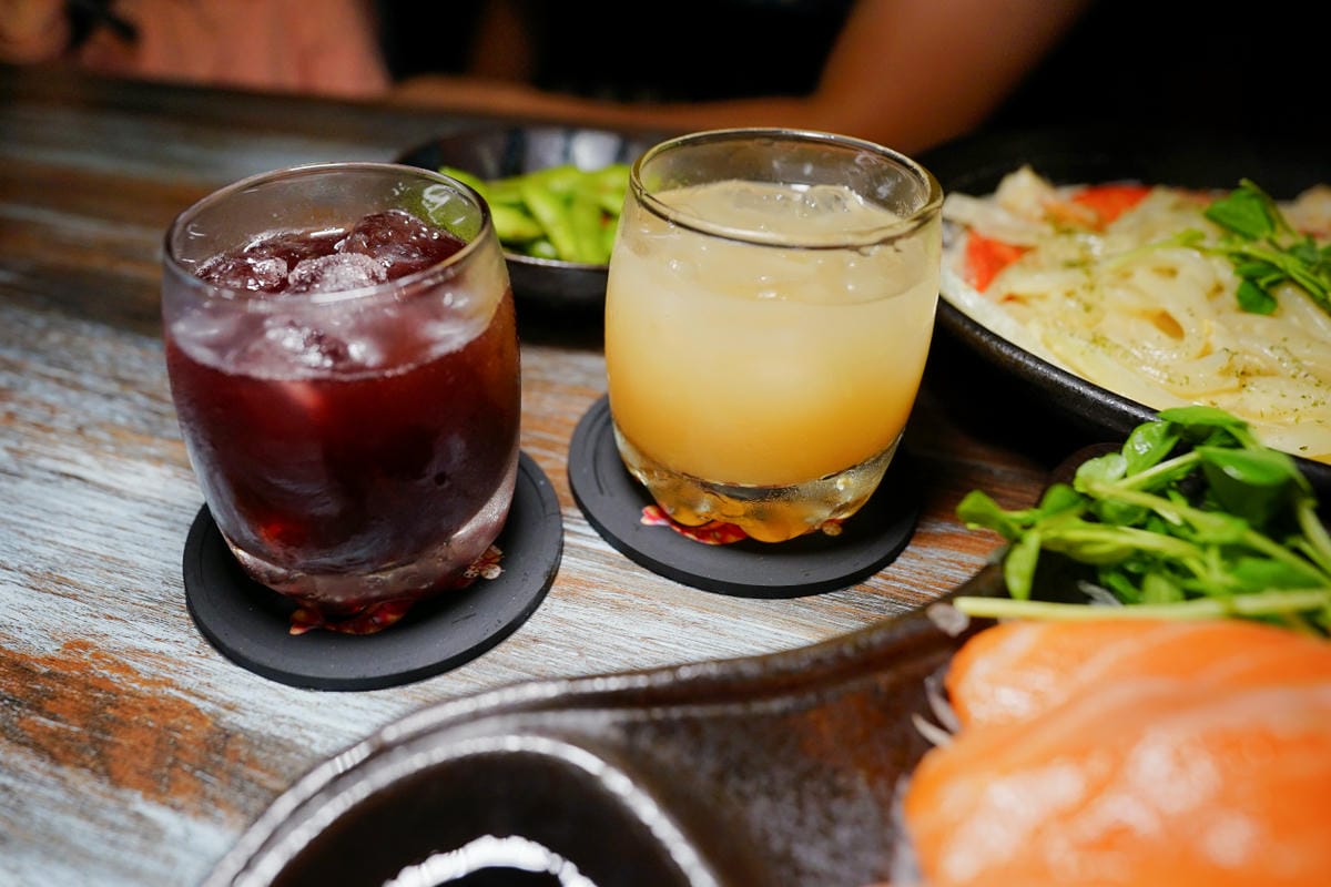 新北食記｜板橋居酒屋推薦！老串角居酒屋（板橋中山店）美味串燒、白醬海鮮烏龍麵 板橋聚餐餐廳推薦~