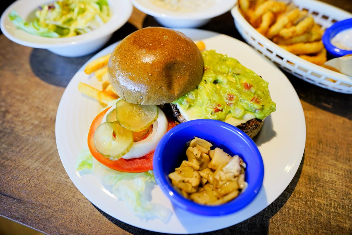 新北食記|板橋美式漢堡餐廳推薦!Stan & Cat 史丹貓美式餐廳(板橋店)客製化漢堡、全天候早午餐、義大利麵、排餐、三明治 - 第14張圖 新北食記|板橋美式漢堡餐廳推薦!Stan & Cat 史丹貓美式餐廳(板橋店)客製化漢堡、全天候早午餐、義大利麵、排餐、三明治