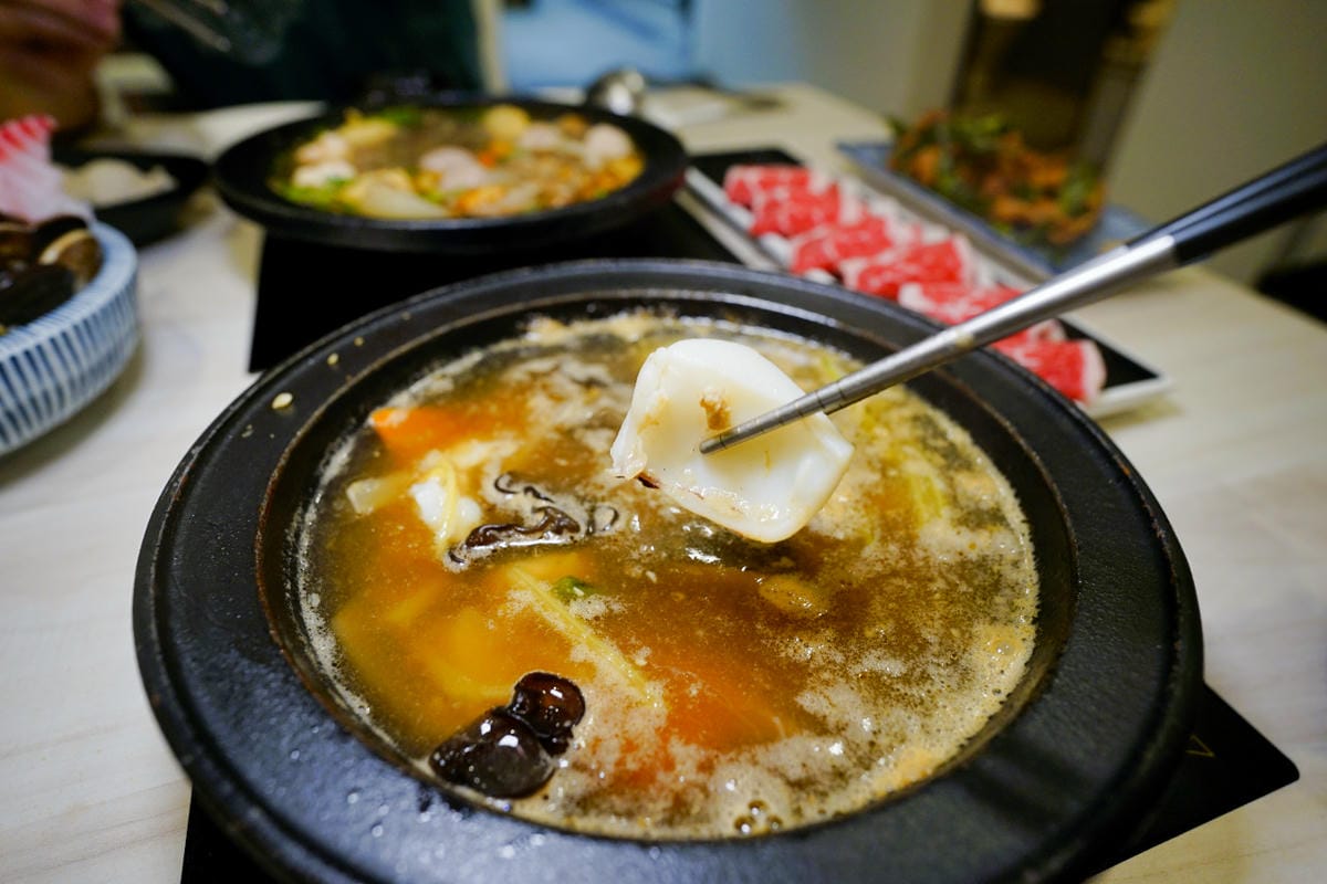 桃園食記|一位難求的台北爆紅火鍋,台灣火鍋榮登google熱搜第二名!最強台鍋 狂一鍋(中壢中山東店) 中壢中原美食推薦! - 第22張圖 桃園食記|一位難求的台北爆紅火鍋,台灣火鍋榮登google熱搜第二名!最強台鍋 狂一鍋(中壢中山東店) 中壢中原美食推薦!