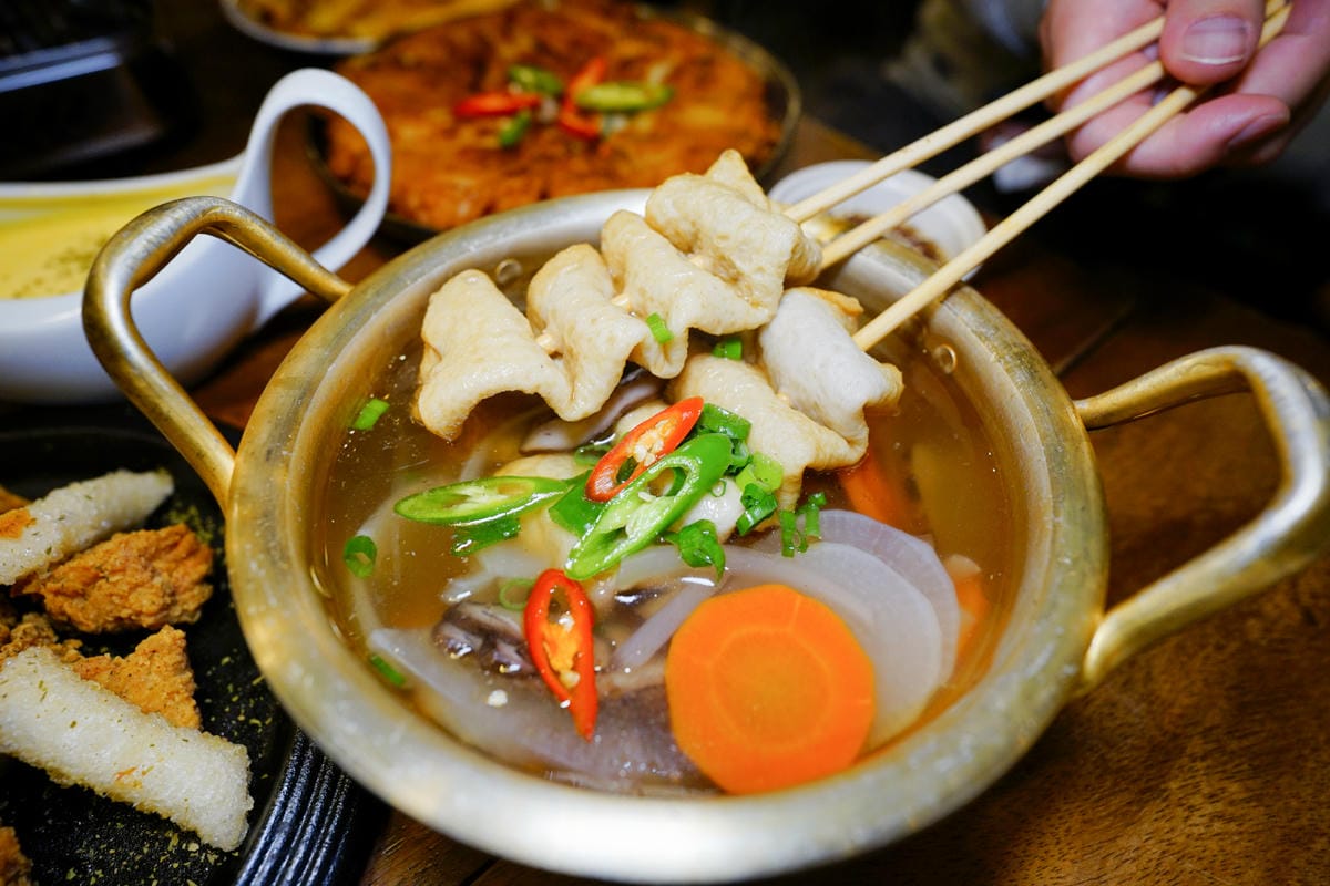 新北食記|最潮韓鍋 林口最強辛韓道-新韓式時尚鍋料理(林口昕境店) 道地部隊鍋、韓式魚板 - 第16張圖 新北食記|最潮韓鍋 林口最強辛韓道-新韓式時尚鍋料理(林口昕境店) 道地部隊鍋、韓式魚板