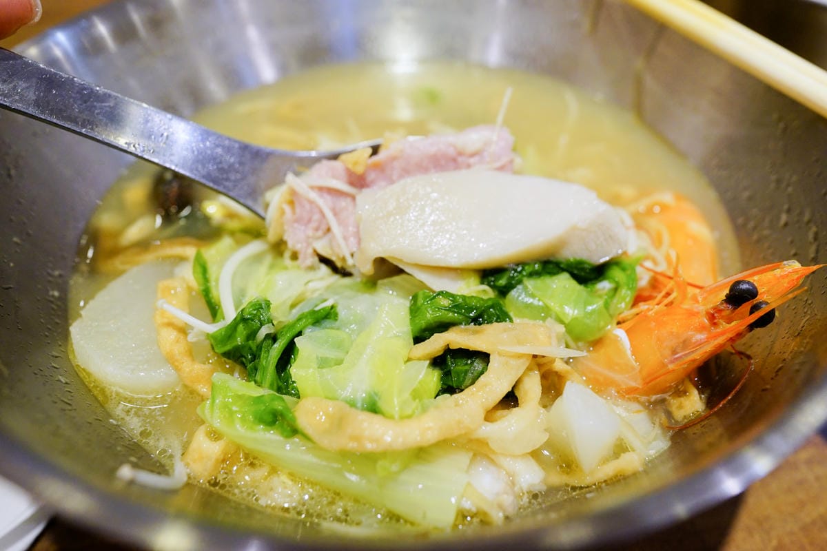 桃園食記｜林口長庚鍋燒麵 金旺旺鍋燒麵 超澎湃海陸鍋燒意麵 龜山鍋燒麵推薦！
