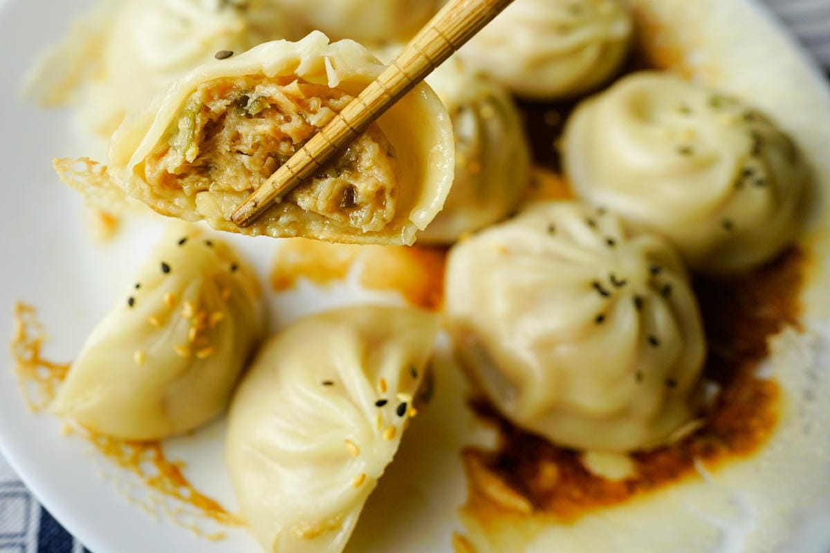 料理｜宅配生煎包 質好日全植物生煎包 零膽固醇爆漿生煎包，素食/蔬食冷凍食品推薦！