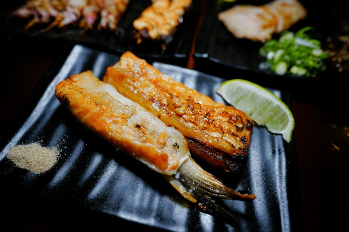 台北食記｜士林夜市美食推薦！起家莊雞老闆（士林店）當月壽星優惠消費滿$1800就送桶仔雞！